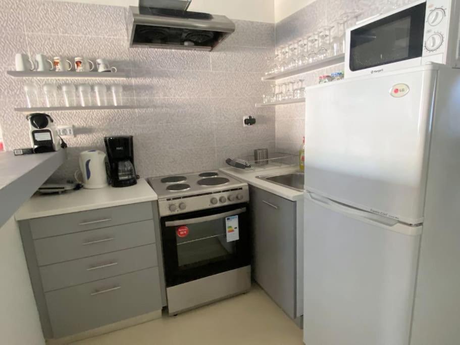 2Bdr Boutique Full Apt In Plaka Athens Exterior photo