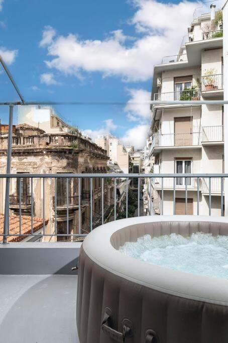 2Bdr Boutique Full Apt In Plaka Athens Exterior photo
